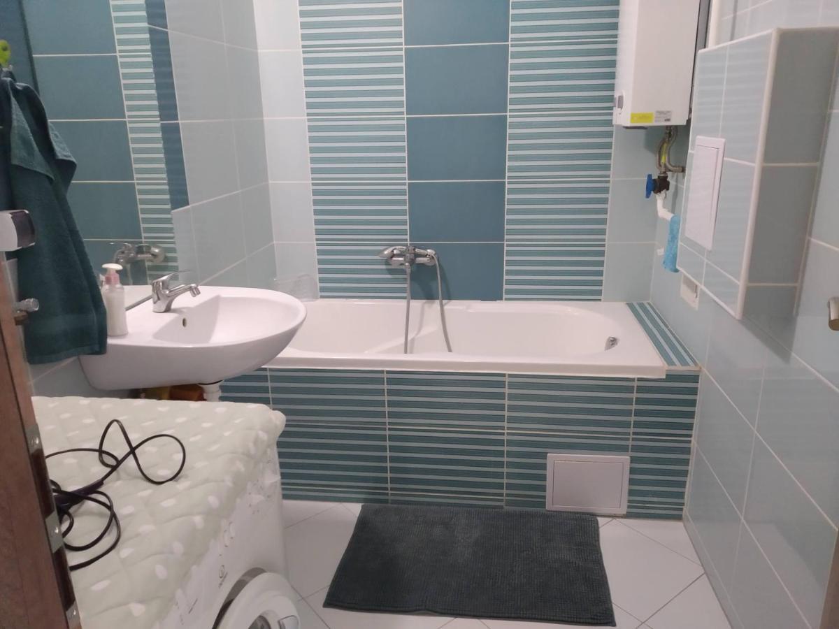 Timar Apartman Еґер Екстер'єр фото