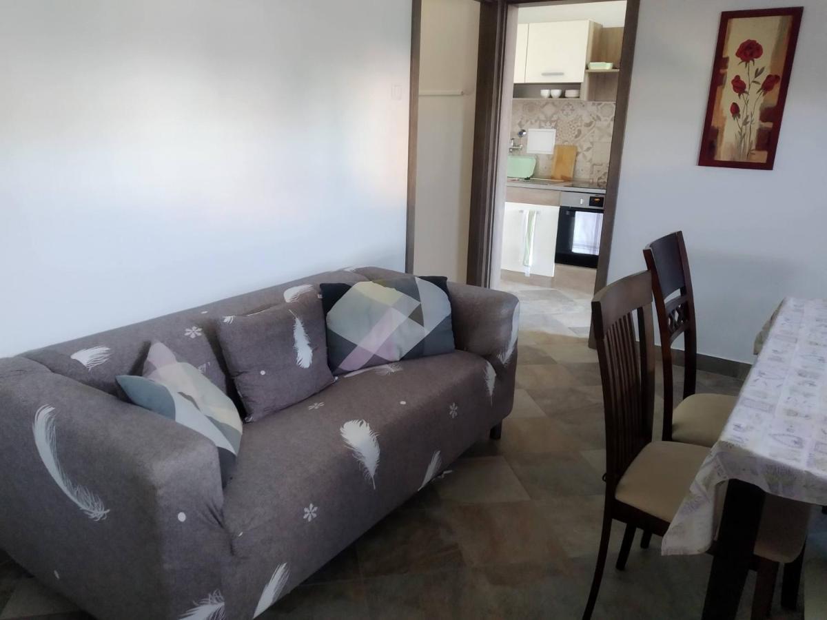 Timar Apartman Еґер Екстер'єр фото