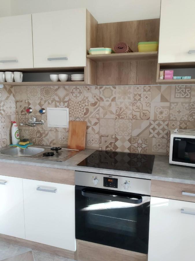 Timar Apartman Еґер Екстер'єр фото